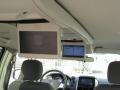 Stone White - Grand Caravan SXT Photo No. 2