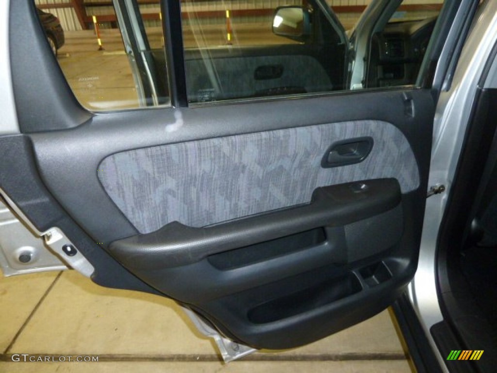 2002 CR-V LX 4WD - Satin Silver Metallic / Black photo #14