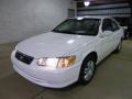 Super White - Camry LE Photo No. 11