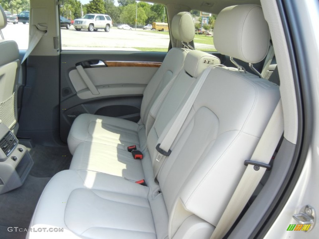 Cardamom Beige Interior 2010 Audi Q7 3.6 Premium quattro Photo #54685967