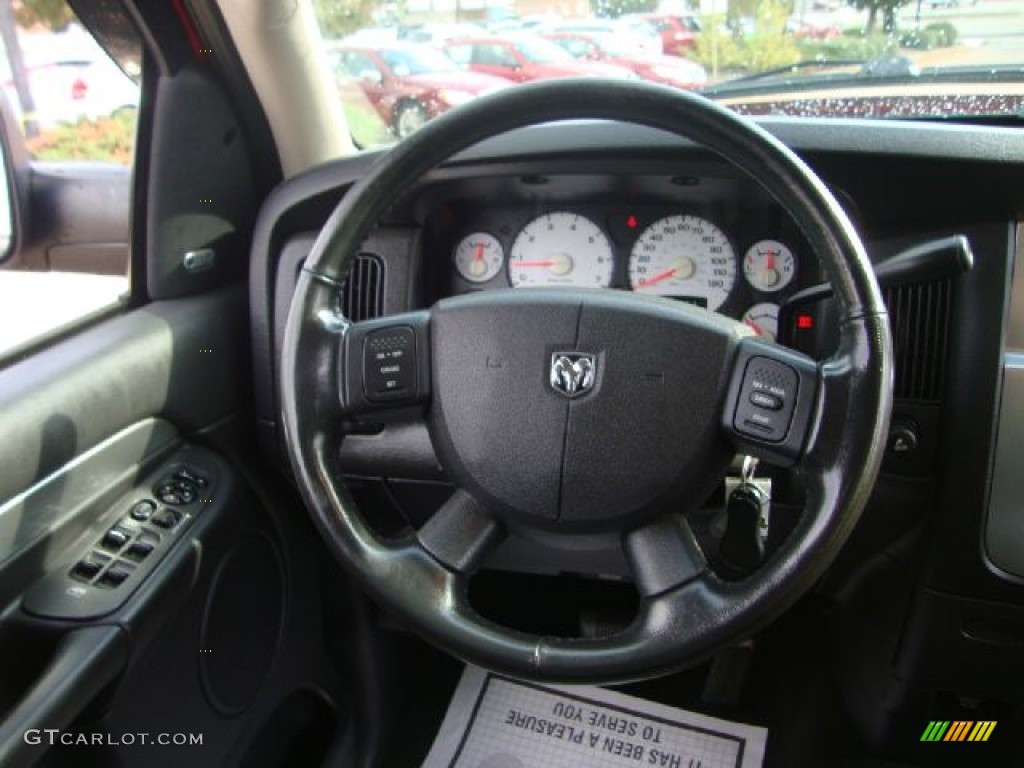 2004 Ram 1500 SLT Sport Quad Cab 4x4 - Flame Red / Dark Slate Gray photo #27