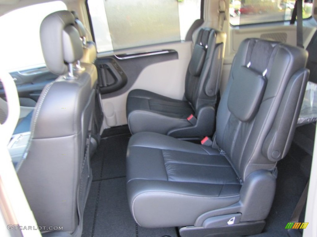 Black/Light Graystone Interior 2012 Chrysler Town & Country Limited Photo #54688336
