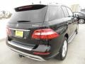 Black - ML 350 4Matic Photo No. 4