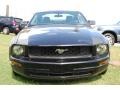 Black - Mustang V6 Coupe Photo No. 2