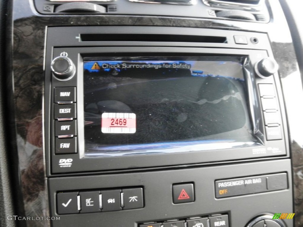 2012 GMC Acadia Denali AWD Controls Photo #54695143