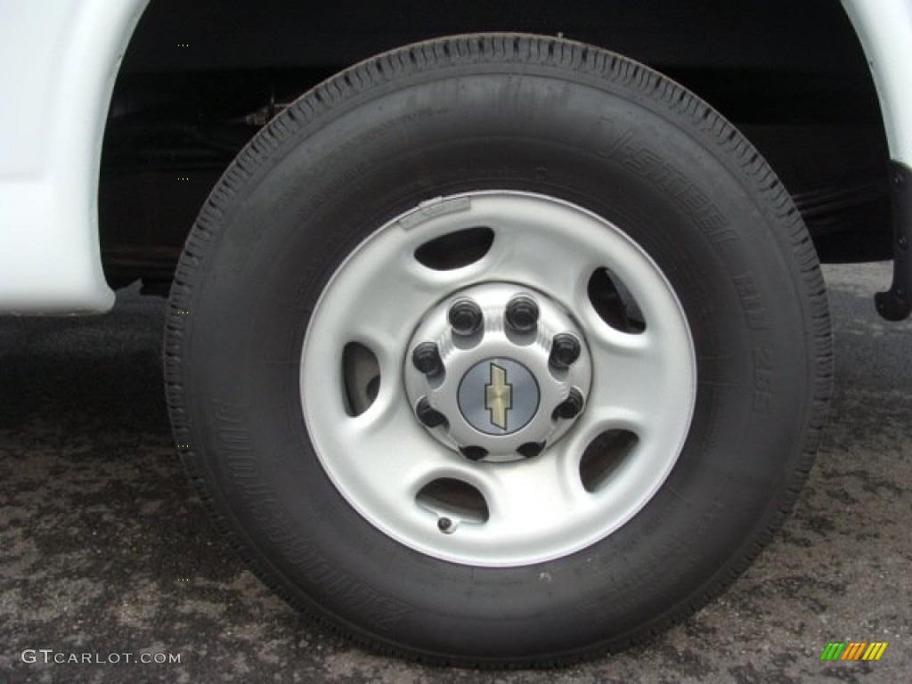 2011 Chevrolet Express 2500 Work Van Wheel Photo #54695620