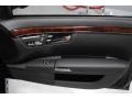 Black - S 550 4Matic Sedan Photo No. 16