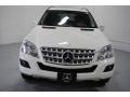 Arctic White - ML 350 4Matic Photo No. 2
