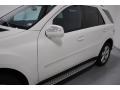 Arctic White - ML 350 4Matic Photo No. 7