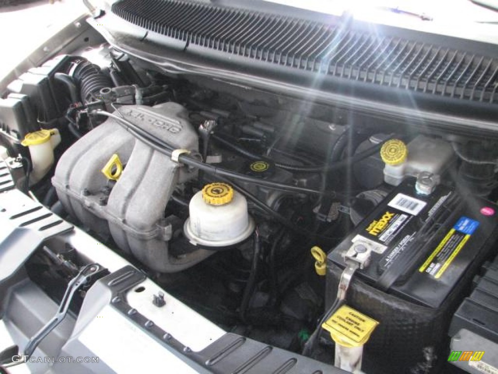 2004 Dodge Caravan SE 2.4 Liter DOHC 16-Valve 4 Cylinder Engine Photo #54699175