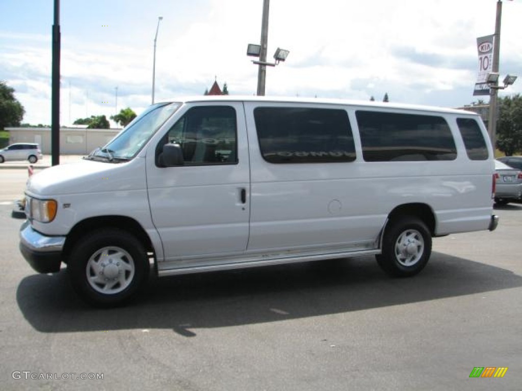 Oxford White 1999 Ford E Series Van E350 Super Duty XLT Extended Passenger Exterior Photo #54699236