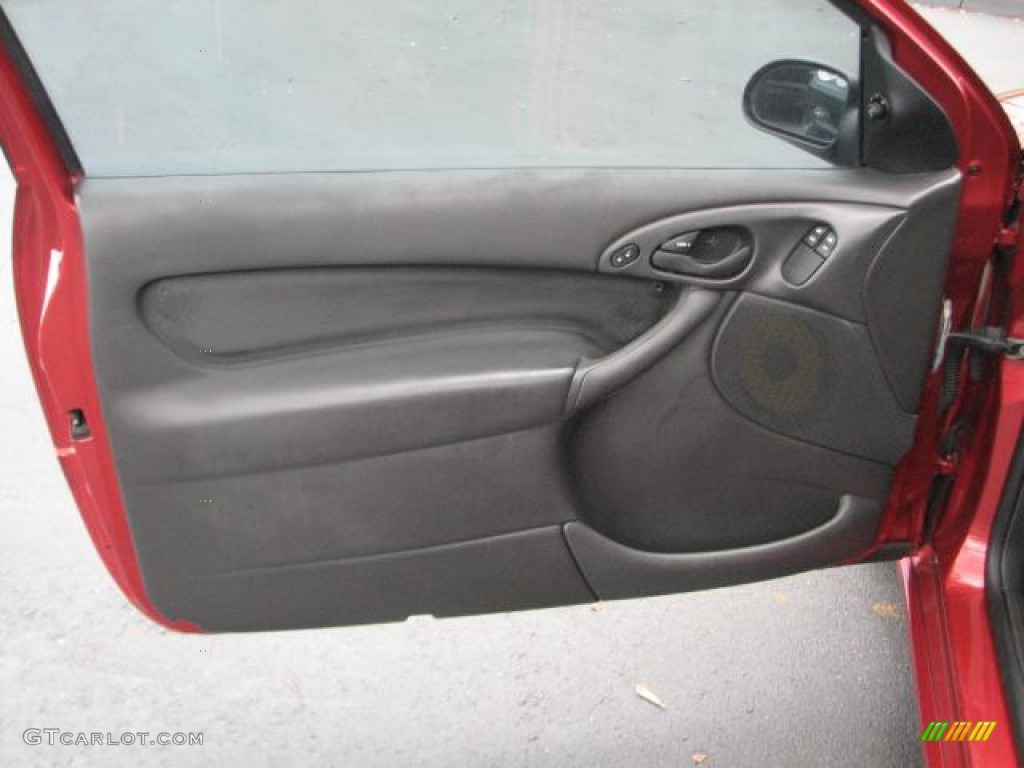 2002 Ford Focus ZX3 Coupe Medium Graphite Door Panel Photo #54699889
