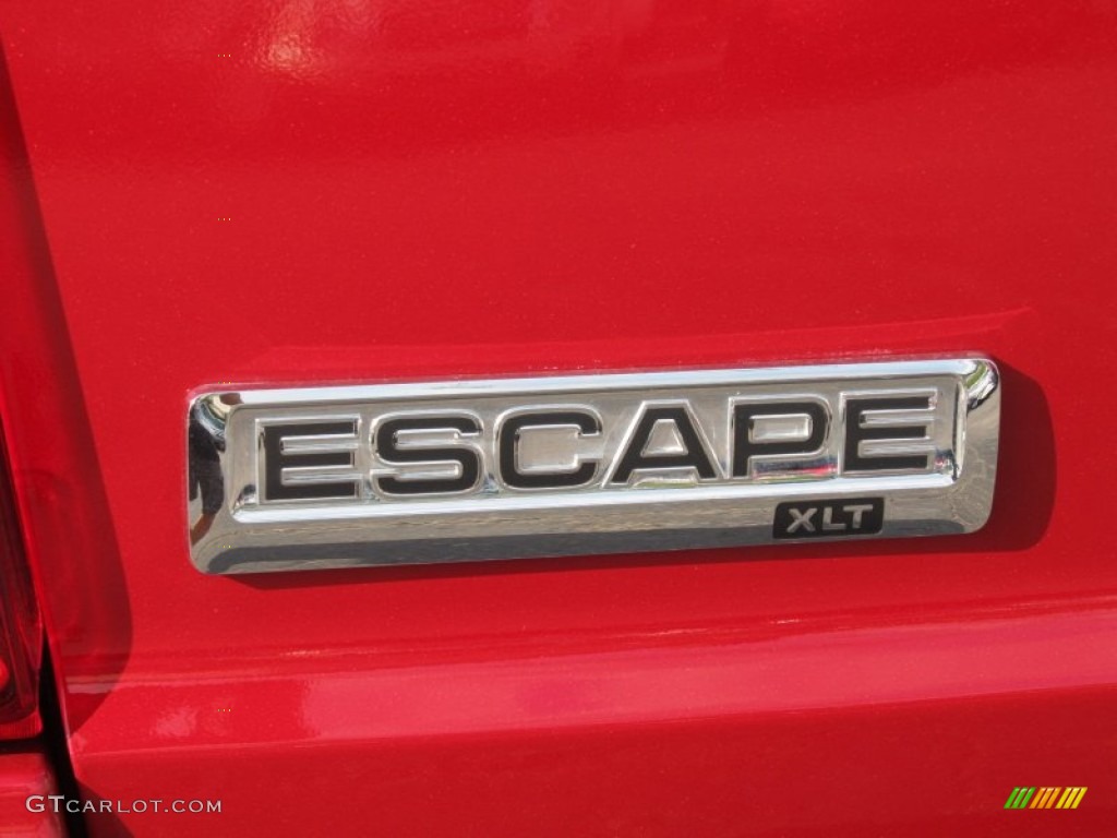 2010 Escape XLT - Sangria Red Metallic / Charcoal Black photo #4