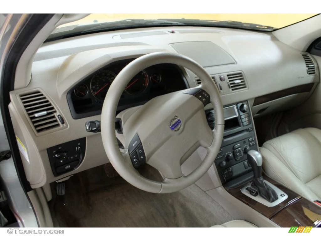 Taupe/Light Taupe Interior 2003 Volvo XC90 2.5T AWD Photo #54701279