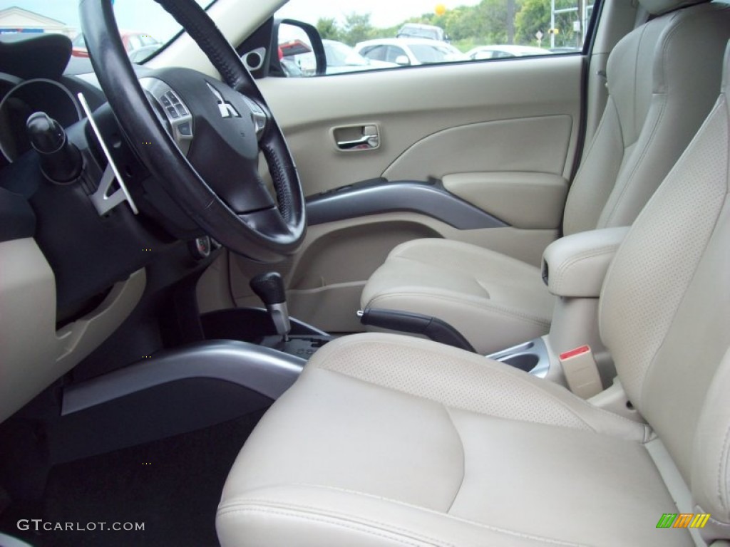 Beige Interior 2008 Mitsubishi Outlander XLS 4WD Photo #54702448