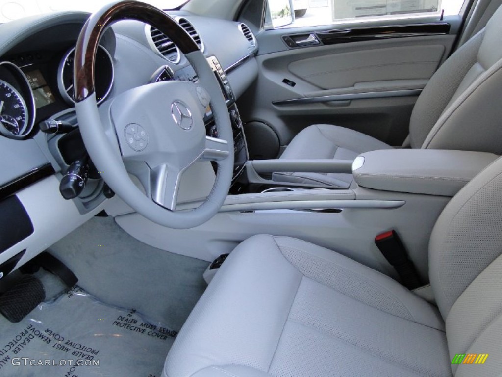 Ash Interior 2012 Mercedes-Benz GL 550 4Matic Photo #54704392