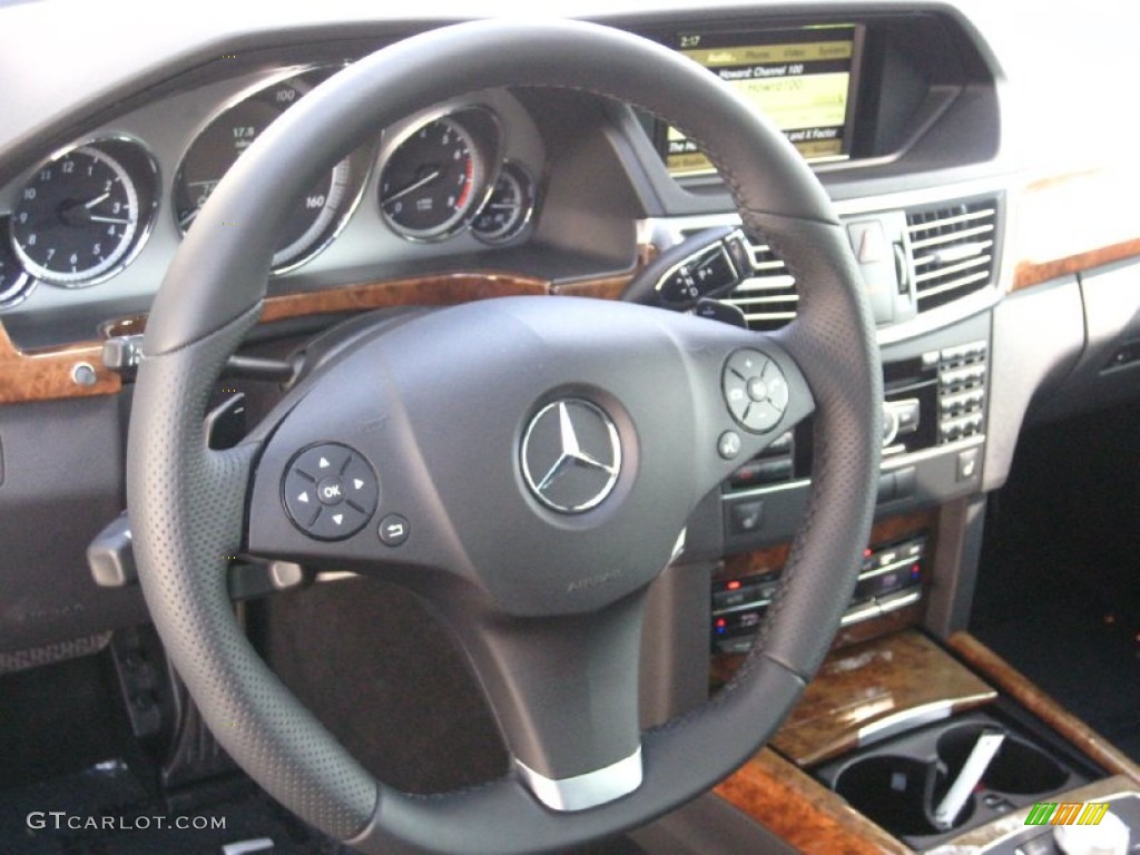 2011 E 350 4Matic Wagon - Arctic White / Black photo #6