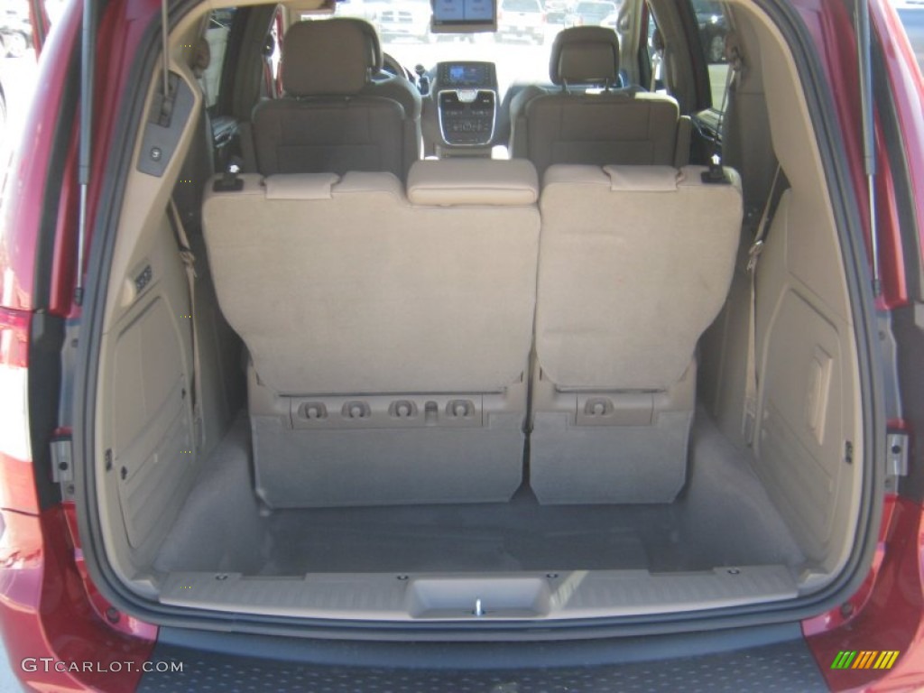 2012 Chrysler Town & Country Limited Trunk Photo #54706624