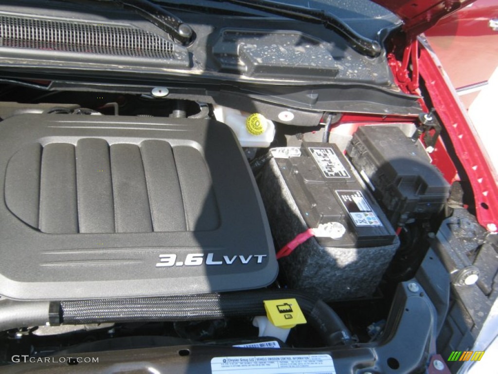 2012 Chrysler Town & Country Limited 3.6 Liter DOHC 24-Valve VVT Pentastar V6 Engine Photo #54706660