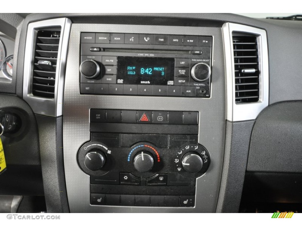 2008 Grand Cherokee Laredo 4x4 - Stone White / Dark Slate Gray photo #28