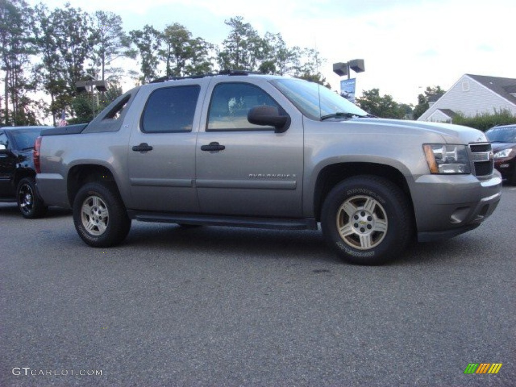 Graystone Metallic 2007 Chevrolet Avalanche LS Exterior Photo #54709816