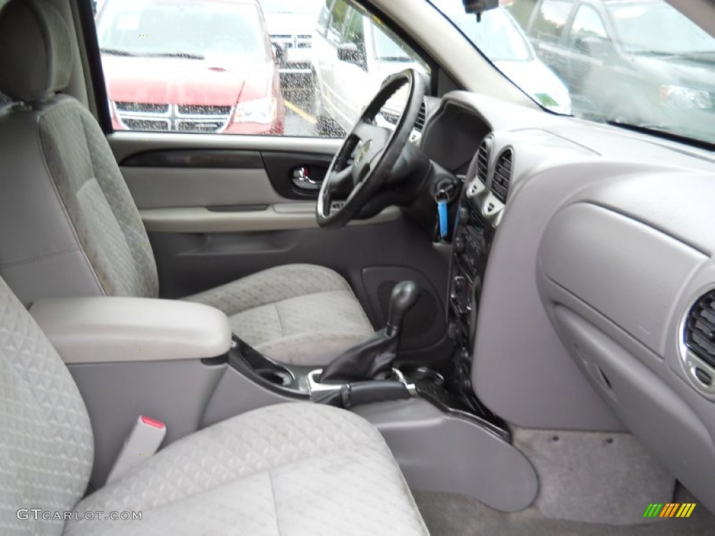 Light Gray Interior 2005 GMC Envoy XUV SLE 4x4 Photo #54710335