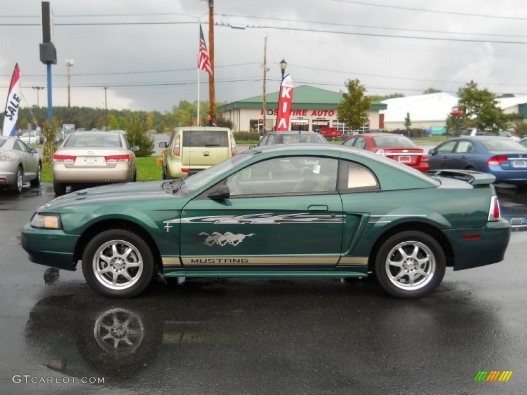 2002 Mustang V6 Coupe - Tropic Green Metallic / Medium Parchment photo #14