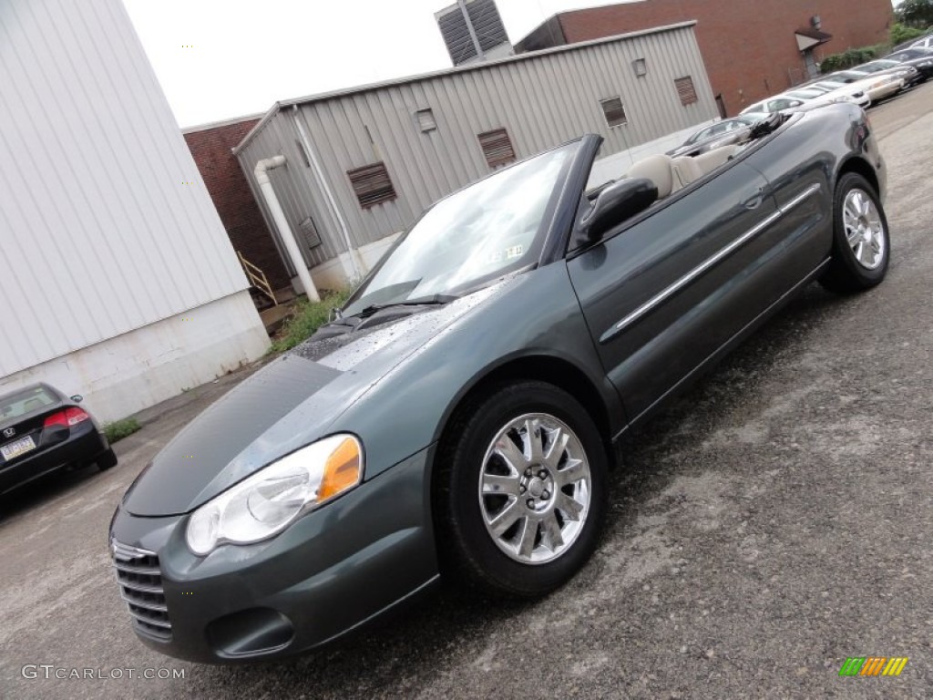 2004 Sebring Limited Convertible - Onyx Green Pearl / Taupe photo #2