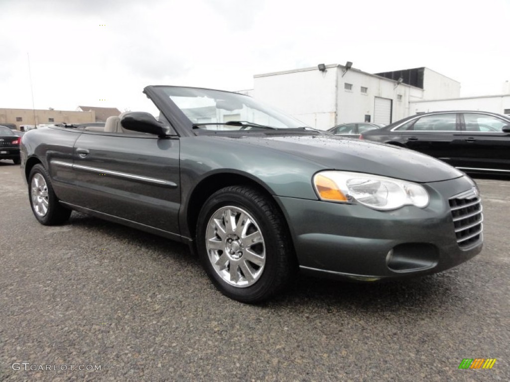 2004 Sebring Limited Convertible - Onyx Green Pearl / Taupe photo #5