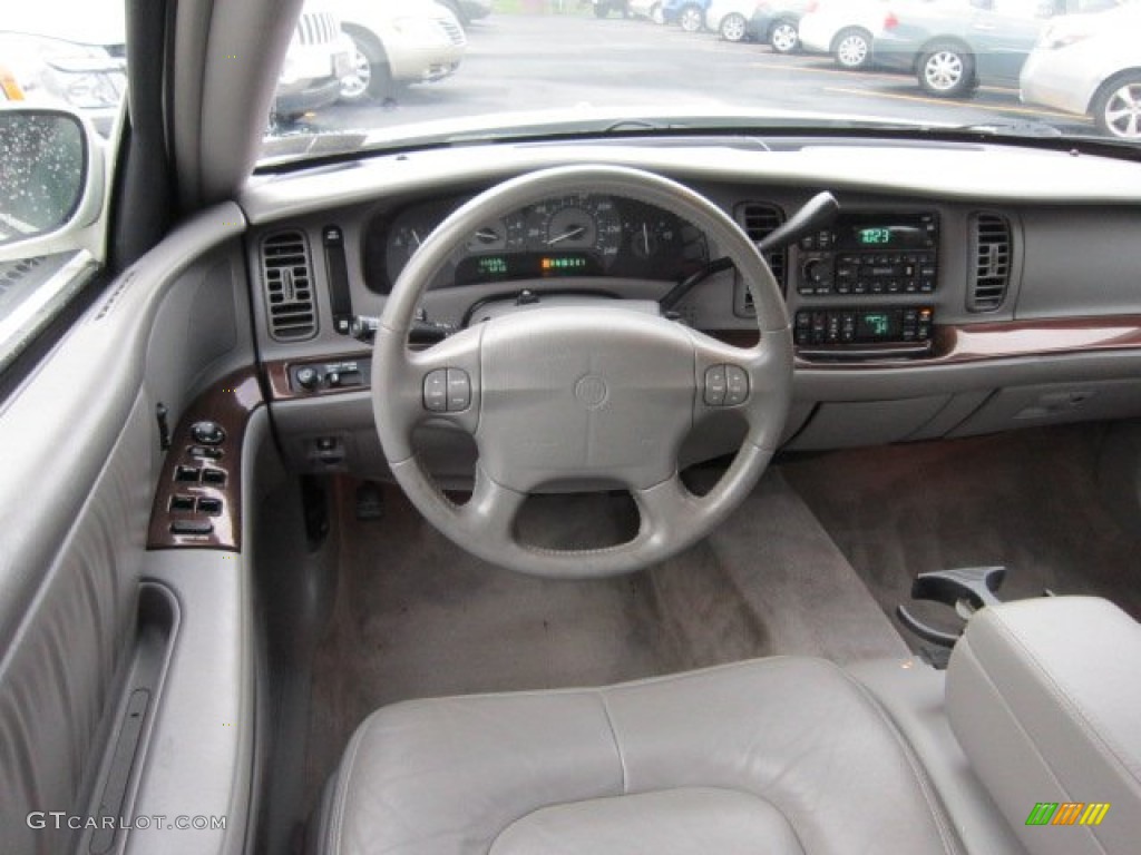2004 Buick Park Avenue Standard Park Avenue Model Medium Gray Dashboard Photo #54716670