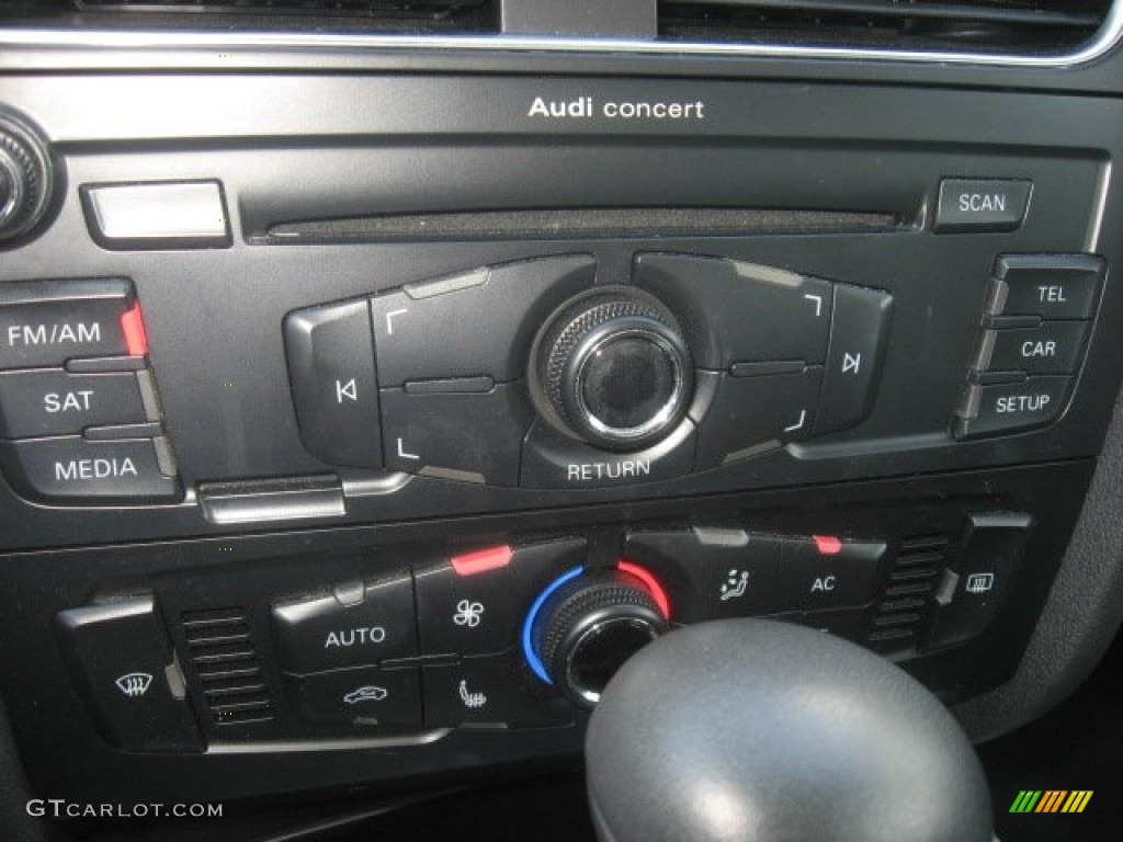 2010 Audi A5 2.0T quattro Coupe Controls Photo #54718096