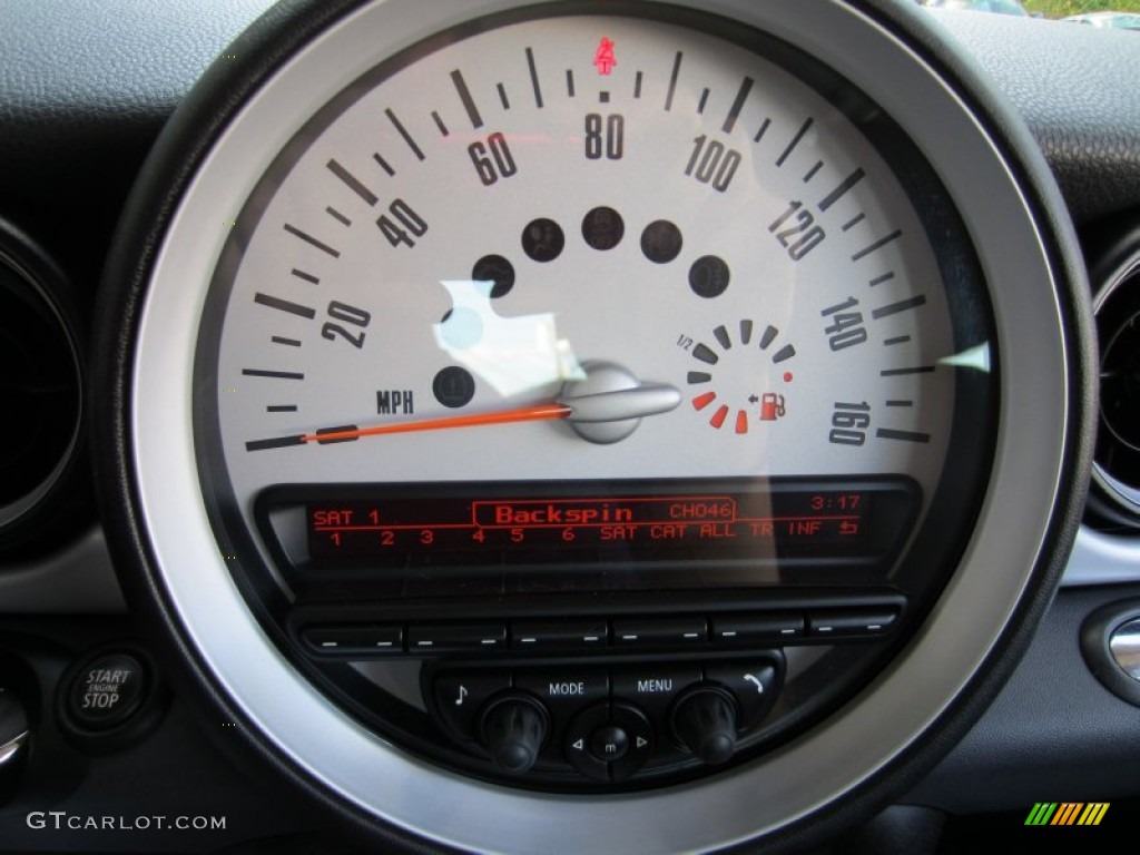 2011 Cooper Hardtop - Chili Red / Carbon Black photo #26