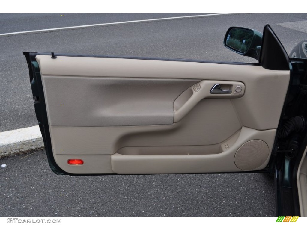 2002 Volkswagen Cabrio GLS Beige Door Panel Photo #54719935