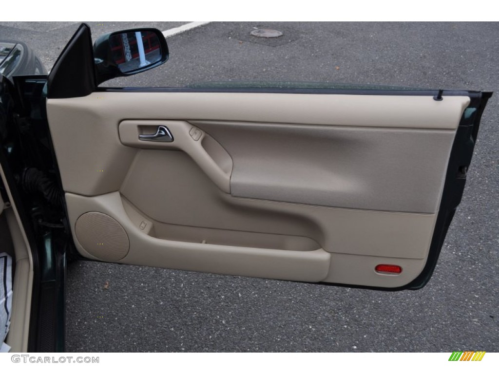 2002 Volkswagen Cabrio GLS Beige Door Panel Photo #54719944