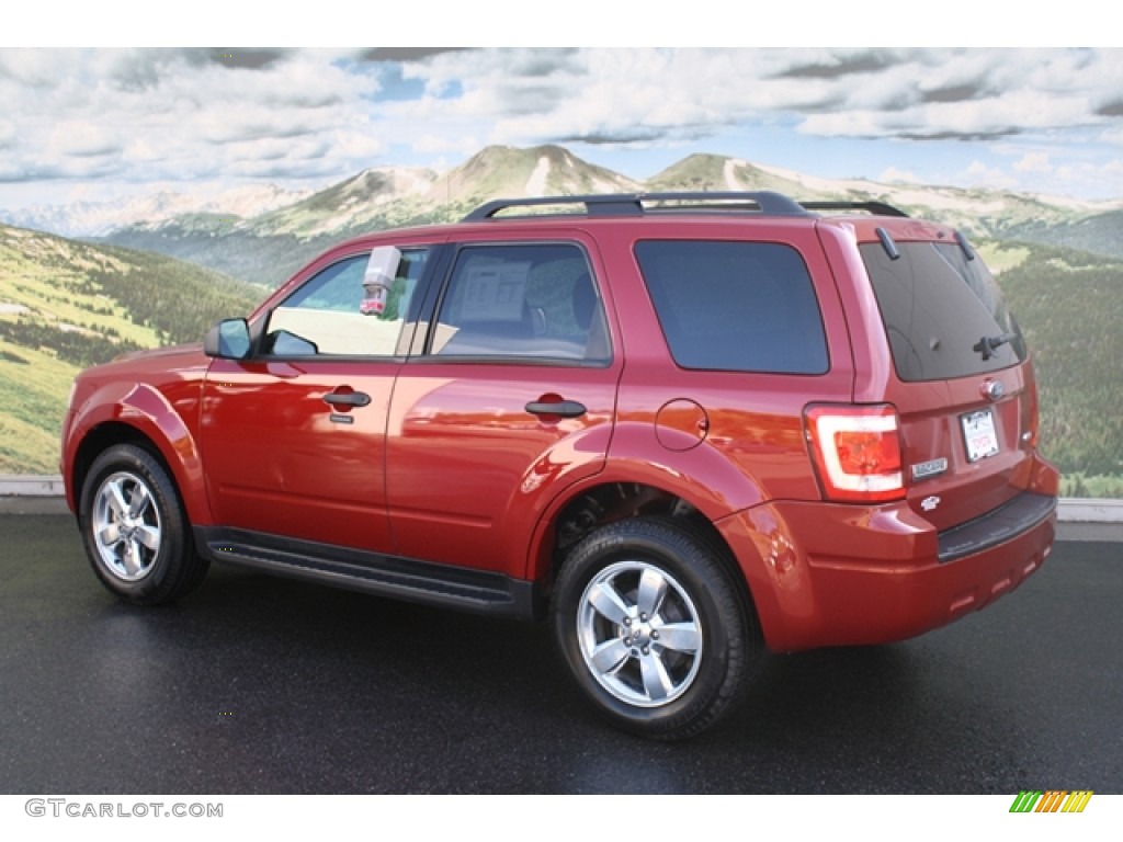 2009 Escape XLT 4WD - Sangria Red Metallic / Charcoal photo #2