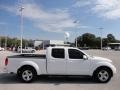 Avalanche White - Frontier LE Crew Cab Photo No. 9