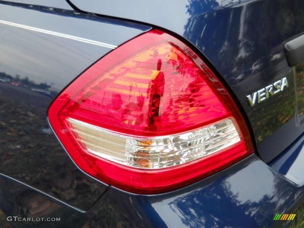 2009 Versa 1.6 Sedan - Blue Onyx / Charcoal photo #7