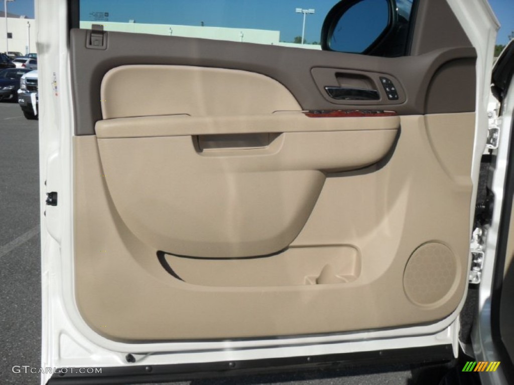 2012 Chevrolet Tahoe LTZ 4x4 Light Cashmere/Dark Cashmere Door Panel Photo #54732088