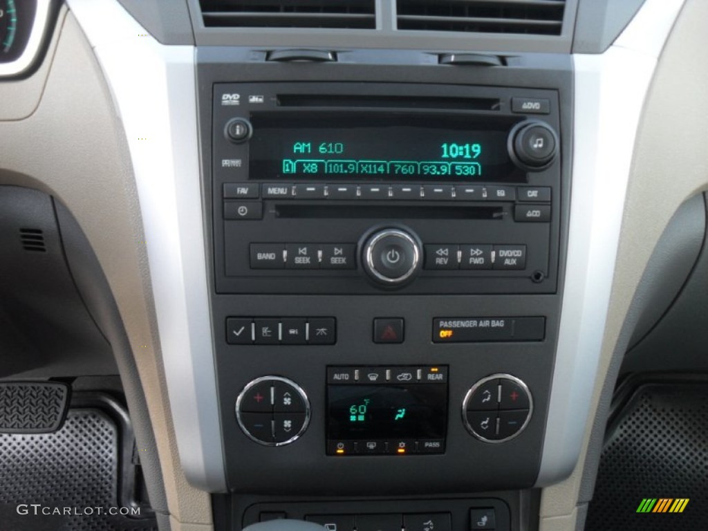 2012 Chevrolet Traverse LT Audio System Photo #54732278