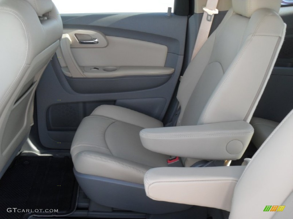Cashmere/Dark Gray Interior 2012 Chevrolet Traverse LT Photo #54732296