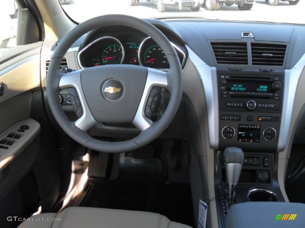 2012 Chevrolet Traverse LT Cashmere/Dark Gray Dashboard Photo #54732302
