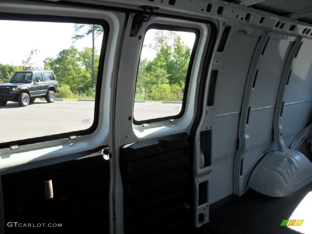 2012 Express 2500 Cargo Van - Summit White / Medium Pewter photo #13