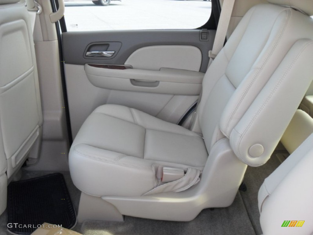 Light Cashmere/Dark Cashmere Interior 2012 Chevrolet Tahoe LTZ 4x4 Photo #54732737