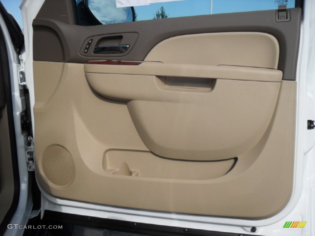 2012 Chevrolet Tahoe LTZ 4x4 Light Cashmere/Dark Cashmere Door Panel Photo #54732788