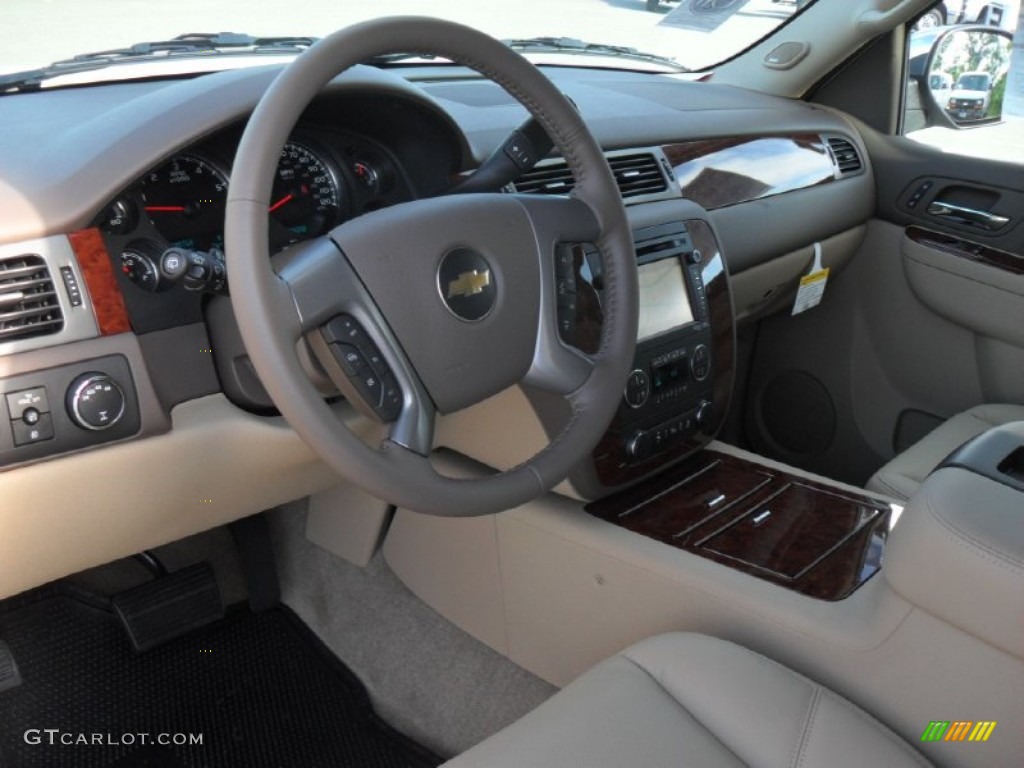 Light Cashmere/Dark Cashmere Interior 2012 Chevrolet Tahoe LTZ 4x4 Photo #54732812