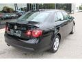 Black Uni - Jetta SE Sedan Photo No. 5