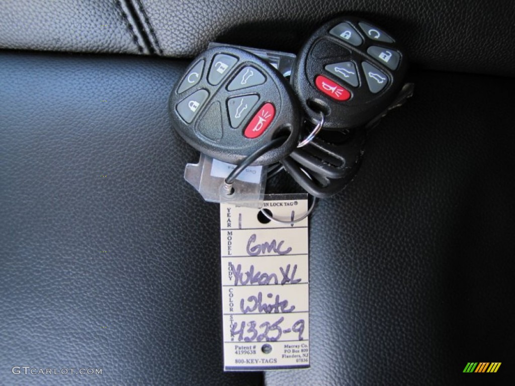 2011 GMC Yukon XL SLT 4x4 Keys Photo #54737090