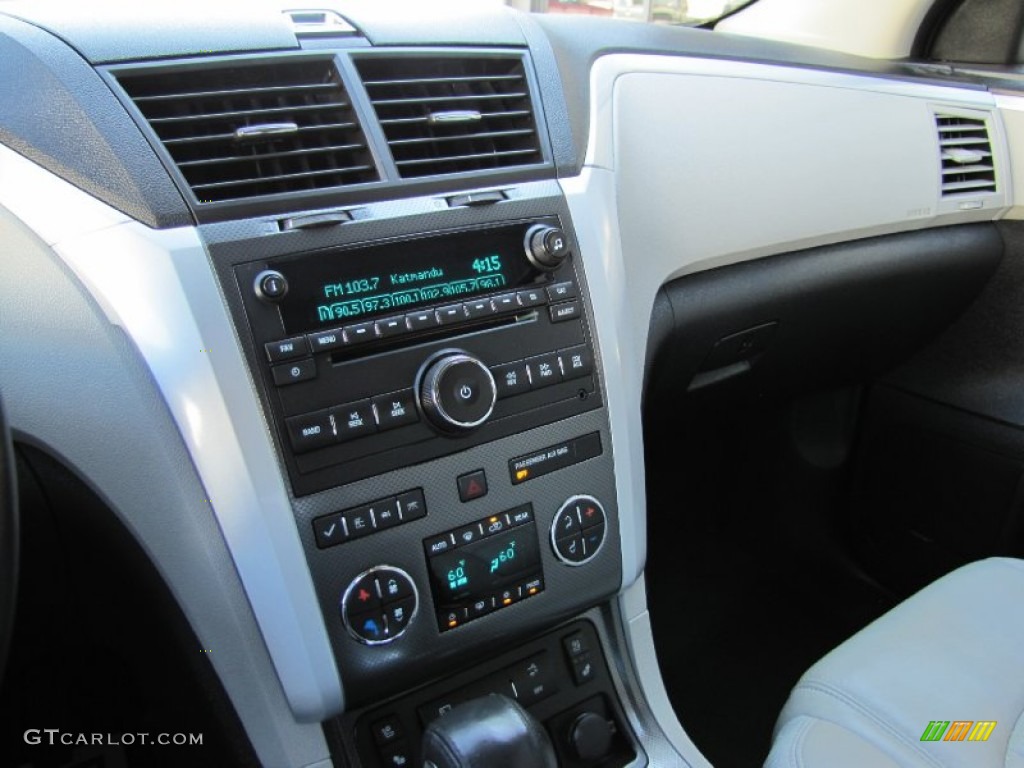 2011 Traverse LTZ AWD - White Diamond Tricoat / Cashmere/Ebony photo #12