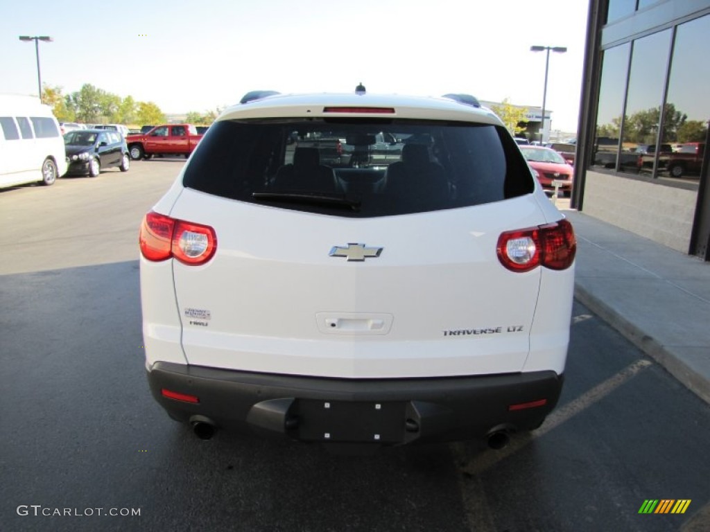 2011 Traverse LTZ AWD - White Diamond Tricoat / Cashmere/Ebony photo #29