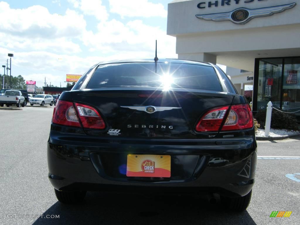2007 Sebring Touring Sedan - Brilliant Black Crystal Pearl / Dark Slate Gray/Light Slate Gray photo #4